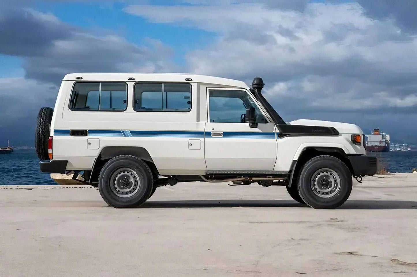 Touge source image 7 for Decal Body Stripe Kit (Mount Isa) - 78 Series Troop Carrier (1999-)