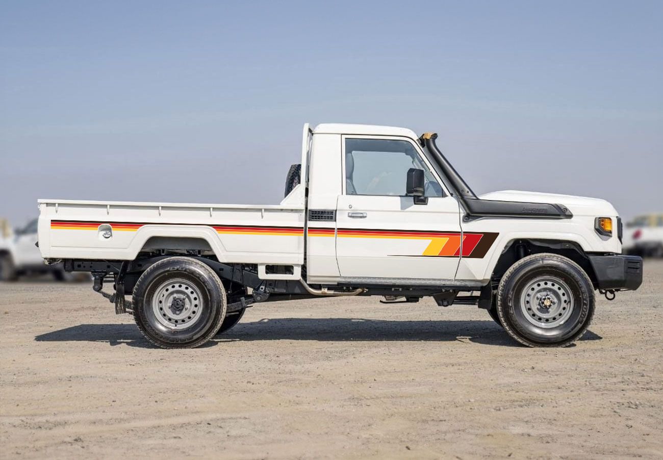 70 Series Land Cruiser Decal Body Stripe Kit (Broome) - 75/79 Series Single Cab (1985-)