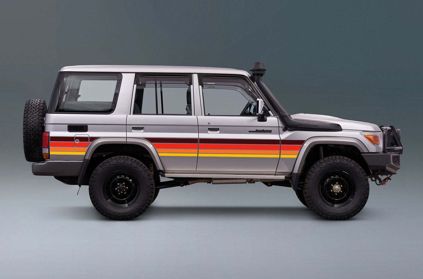70 Series Land Cruiser Decal Body Stripe Kit (Dubai) - 76 Series (2007-)