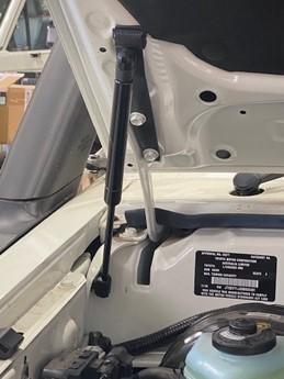 Toyota Land Cruiser 70 Series Bonnet Gas Struts (Pair) (2007 - 2022)
